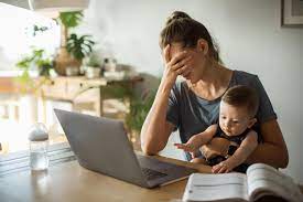 Toxic Hybrid Workplaces For Mothers: 10 Red Flags